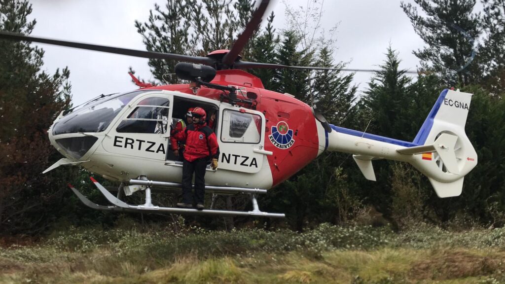 helicoptero Tolosa Fallece un cazador en una batida en Zizurkil