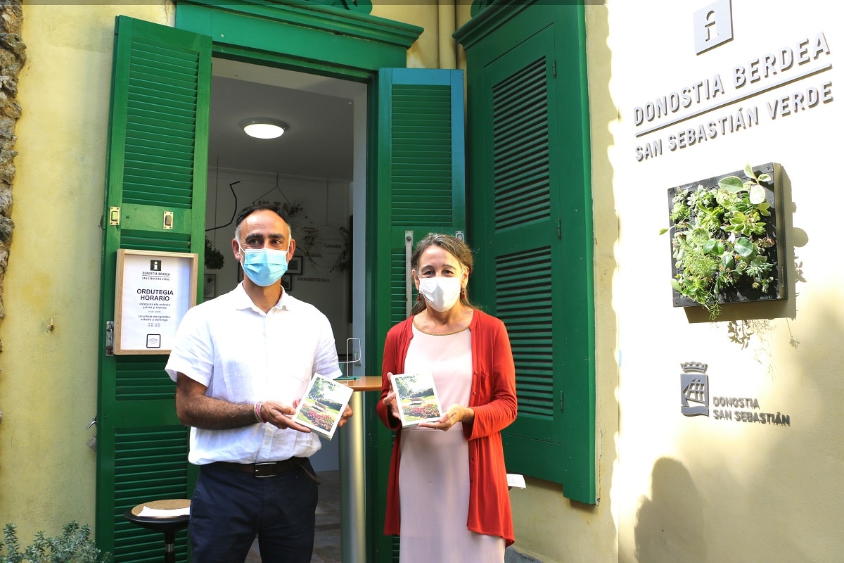 “Donostiako berdea”, hiriko parke eta lorategiei buruzko gida atsegina 1 IMG 5654 “Donostiako berdea”, hiriko parke eta lorategiei buruzko gida atsegina