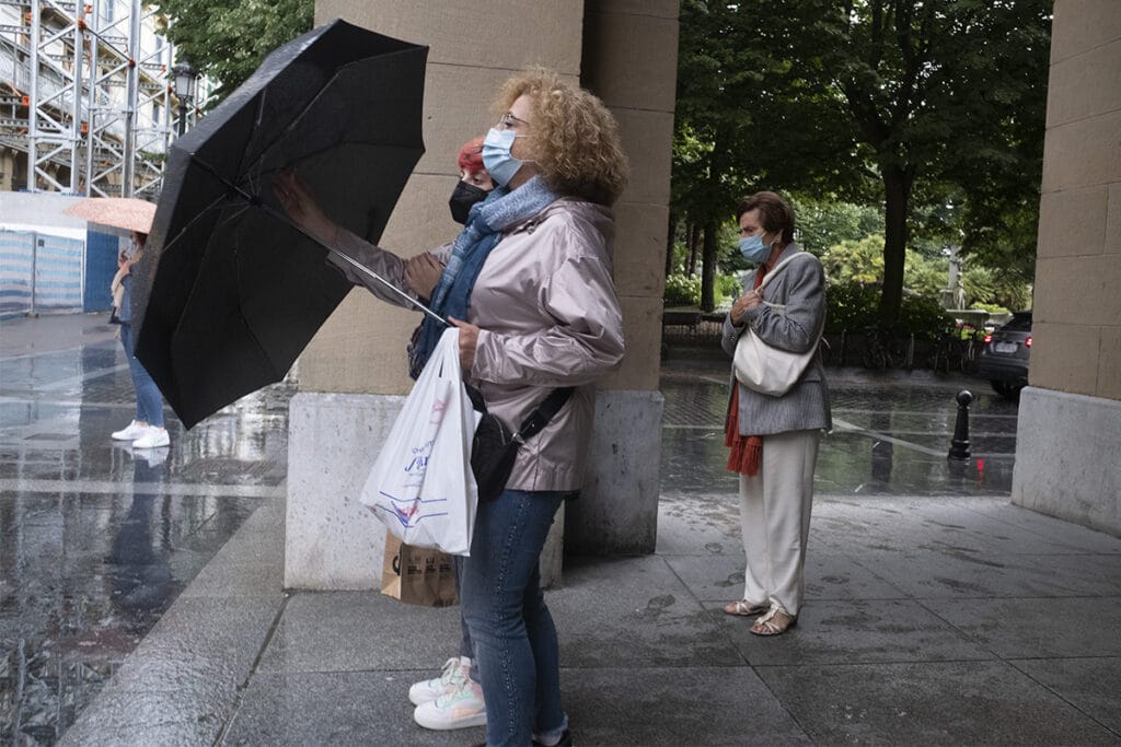 donostitik covid Euskadi suma otros 788 contagios en 24 horas, 251 en Gipuzkoa