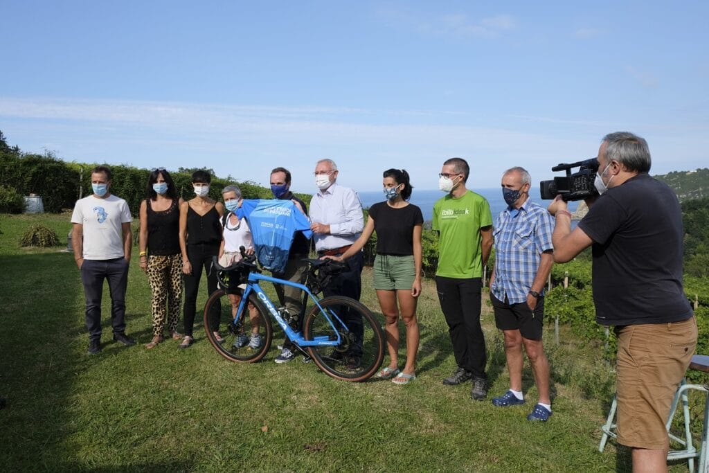 DSF6523 Nueve días para descubrir en bicicleta la Euskal Herria marítima