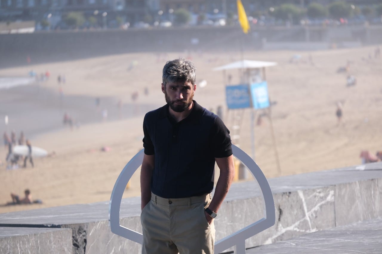 Quinquis de los de antes y amor adolescente en 'Las leyes de la frontera'