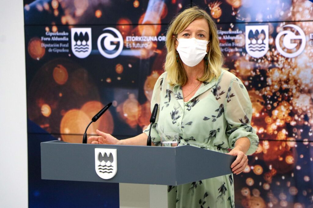 Eider Mendoza Marrutxipi Diputación de Gipuzkoa aplaza las 8 convocatorias de OPE previstas