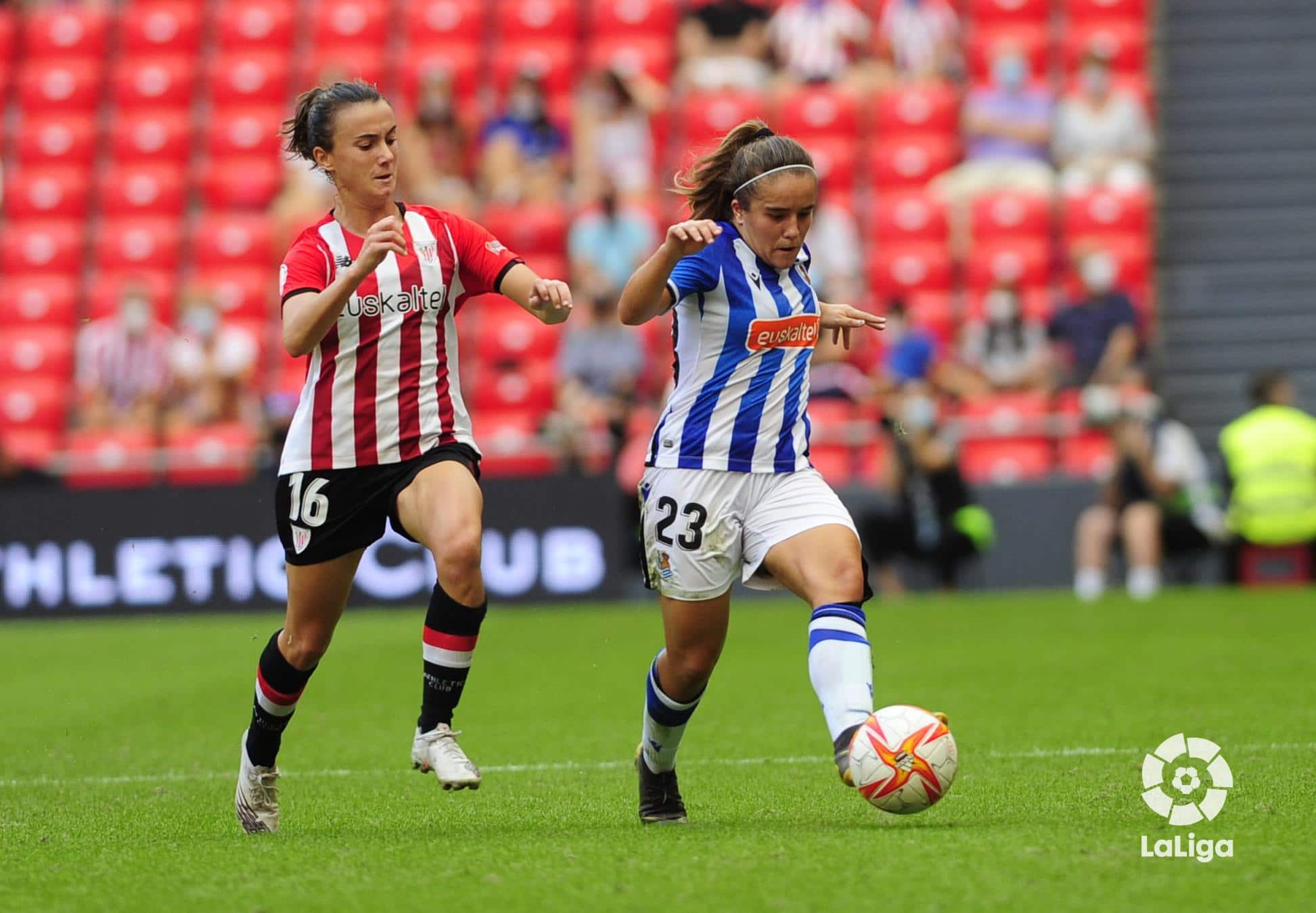 derbi femenino La Real Sociedad se lleva el derbi femenino de San Mamés (0-1)