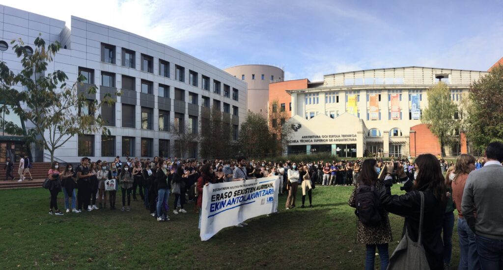 Arrakala El profesor de la UPV/EHU denunciado dará por ahora clases telemáticas