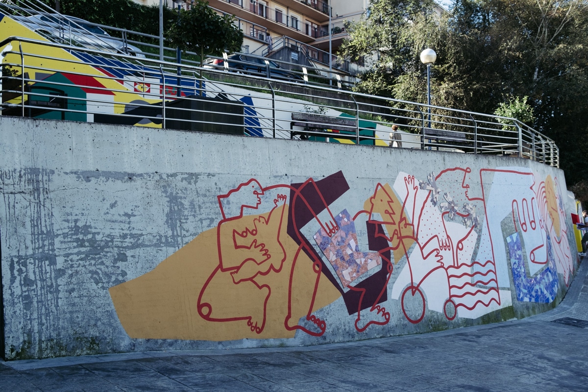 DSCF6204 Altza Apain pone color y belleza al barrio