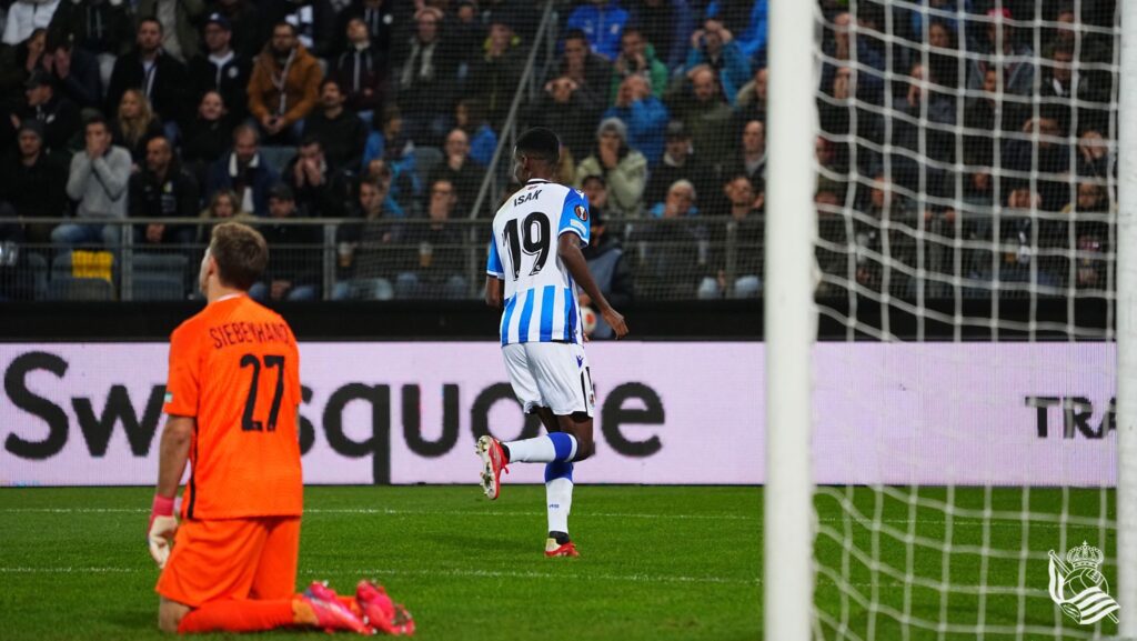 Isak europa La Real Sociedad se impone al Sturm Graz por 0-1