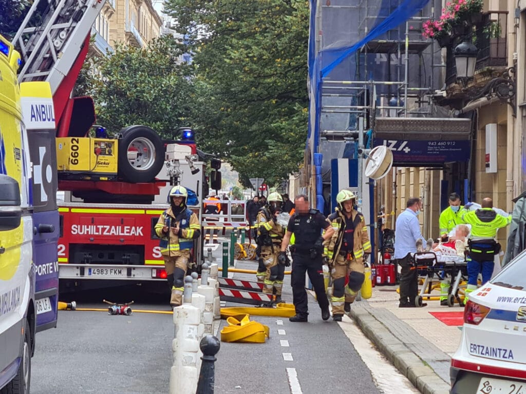donostitik incendio calle camino donostia Una mujer atendida tras un pequeño incendio en Donostia