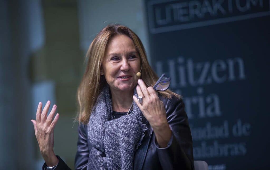 091121 Maria Duenas DONOSTITIK 1 "La memoria familiar y sentimental", un motor para María Dueñas