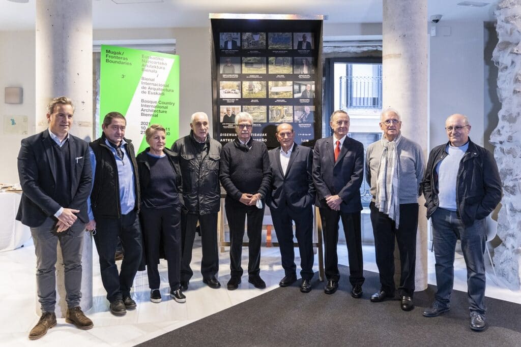 1 Mikel Blasco Los pioneros del mobiliario de diseño vasco, protagonistas en la Bienal Mugak