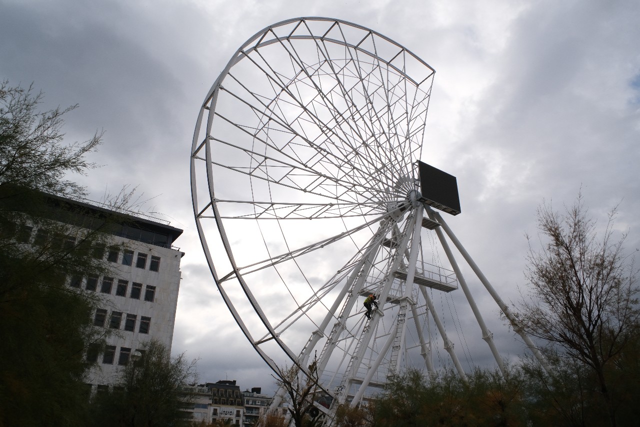 Navidad: Una bailarina sobre el Urumea dará la bienvenida el viernes a las fiestas 3 Navidad: Una bailarina sobre el Urumea dará la bienvenida el viernes a las fiestas