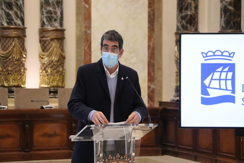Eneko Goia Certificado covid: Críticas de Ayuntamiento de Donostia y Diputación a la decisión del TSJPV