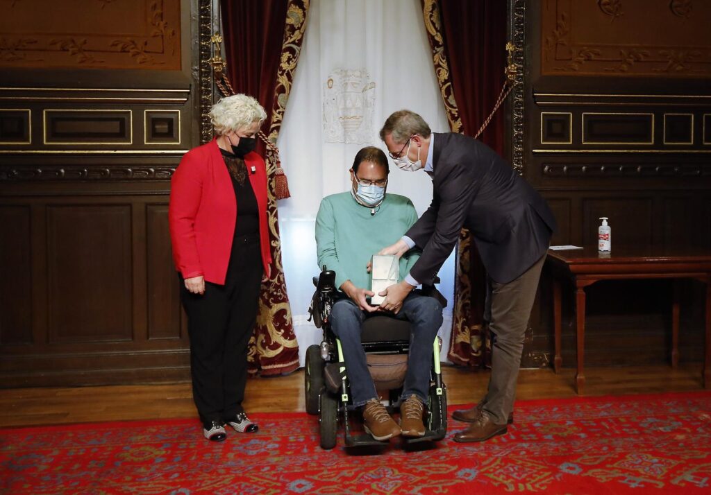 Kemen2 Kemen recibe el Premio al Voluntariado 2021 "por romper barreras"