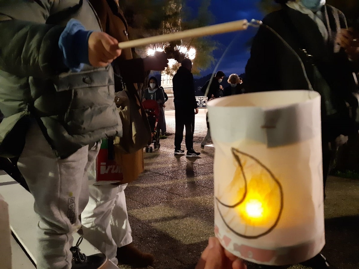 Laterne Laternes en el Centro de Donostia