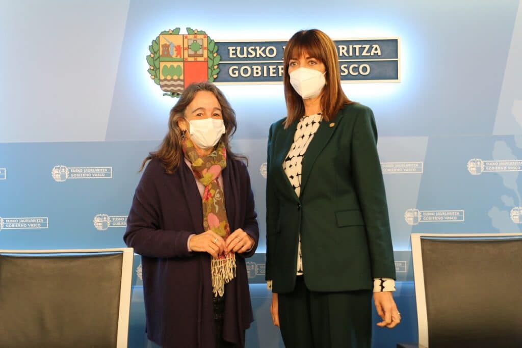Marisol e Idoia Un Plan de Empleo en Donostia con 316 contratos y una inversión de 2,6 millones