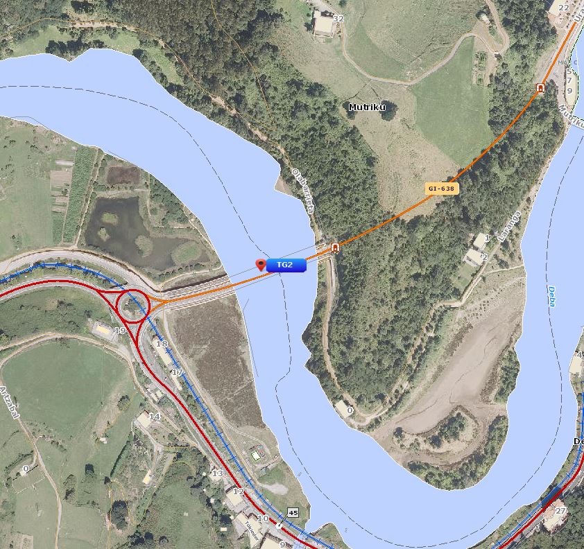 Mutrikuaccidente Siete heridos en una colisión frontal en Mutriku (GI-638)