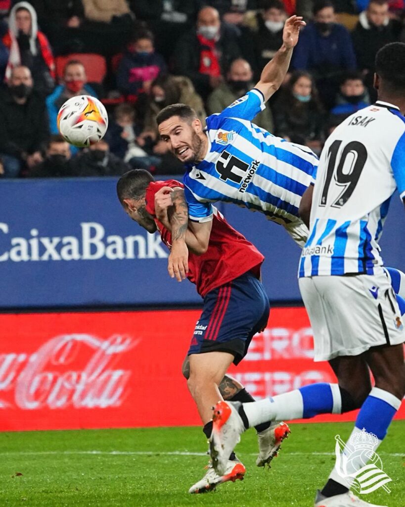 Osasuna Real La Real Sociedad sigue líder a costa de Osasuna (0-2)