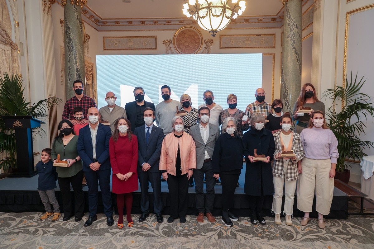 comercio premios Entrega de los V Premios al comercio donostiarra