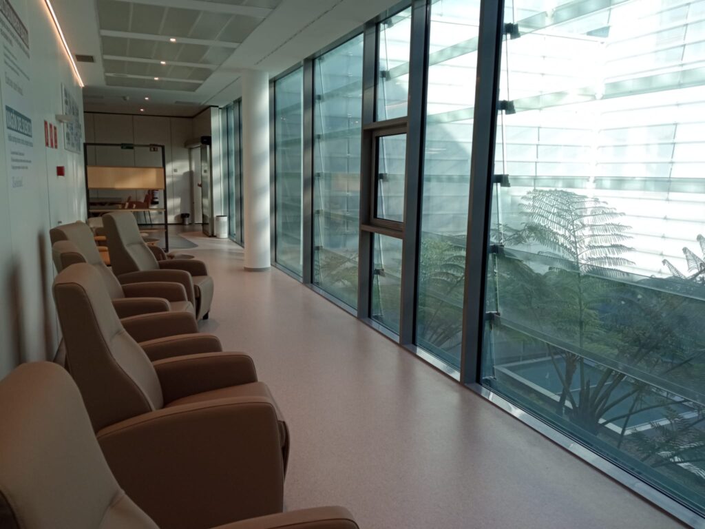 onkologikoa5 Pasan a Onkologikoa las consultas de oncología radioterápica del Hospital Donostia