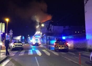 Incendio en Hernani el 24. Foto: Dya Gipuzkoa