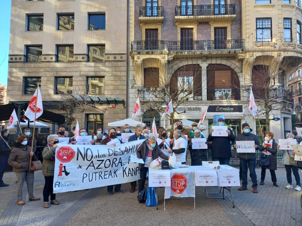 Stop1 Anuncian piquetes para impedir dos desahucios en Ategorrieta