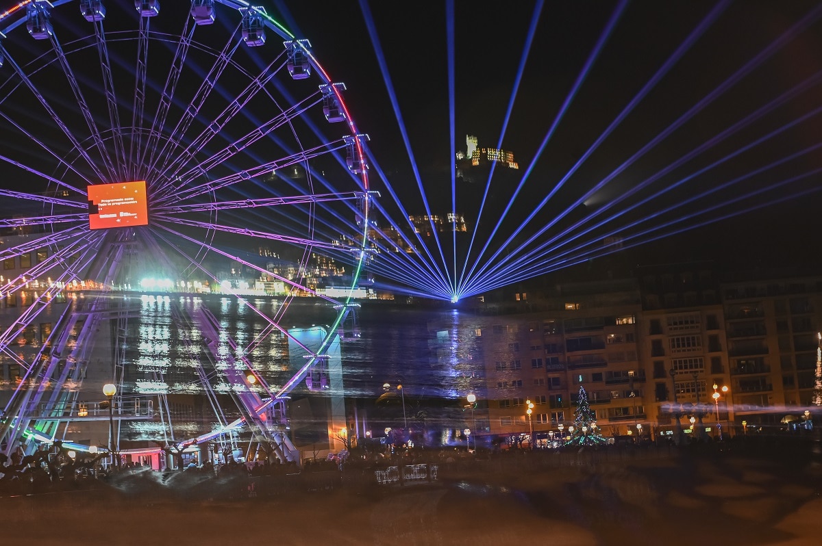 laser navidad 1 Último espectáculo de luz y sonido en la Concha... y más cosas