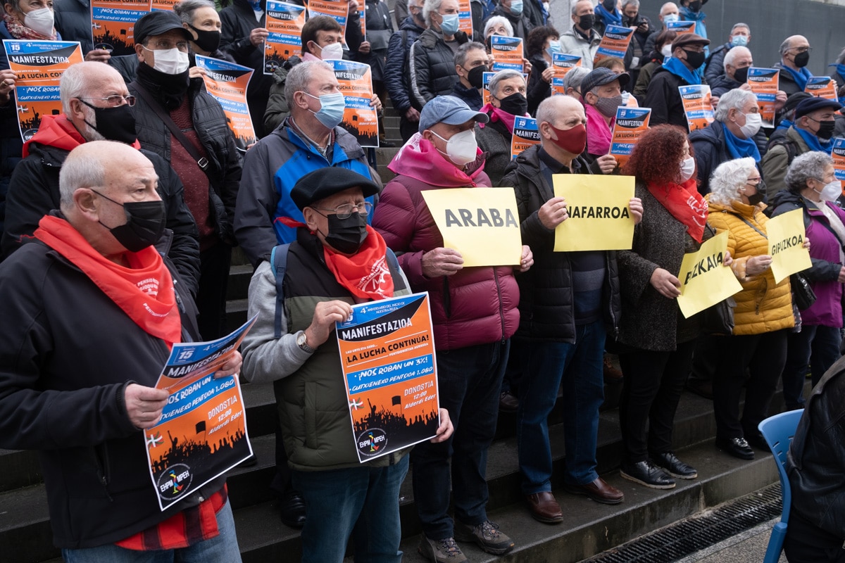 DSCF1926 Los pensionistas vascos llaman a salir a las calles el sábado