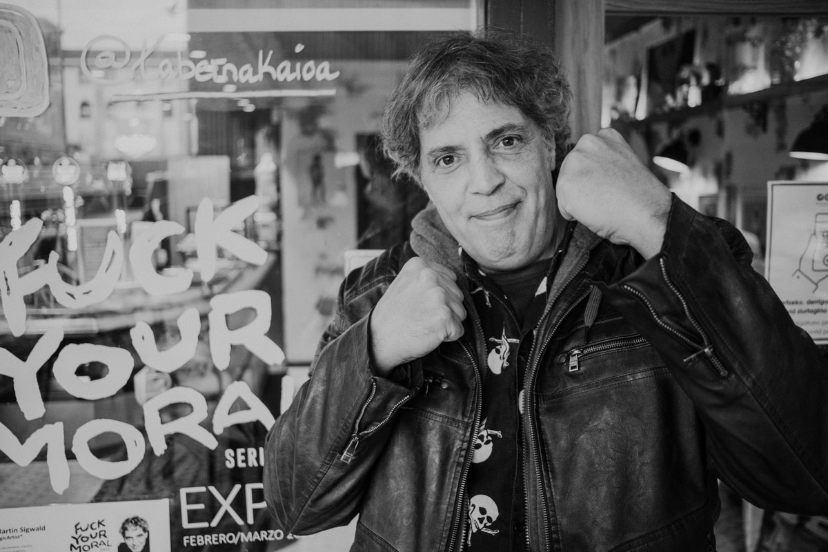 DSCF4575 Martín Sigwald: "El cuerpo es la catedral de los traumas"