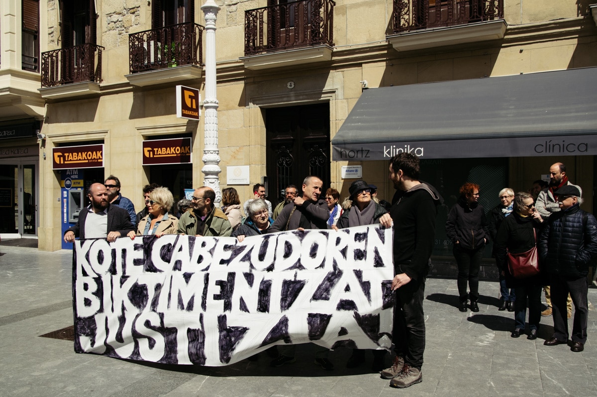 IMG6017 Las víctimas de Cabezudo esperan que el juicio "abra los ojos a la sociedad donostiarra"