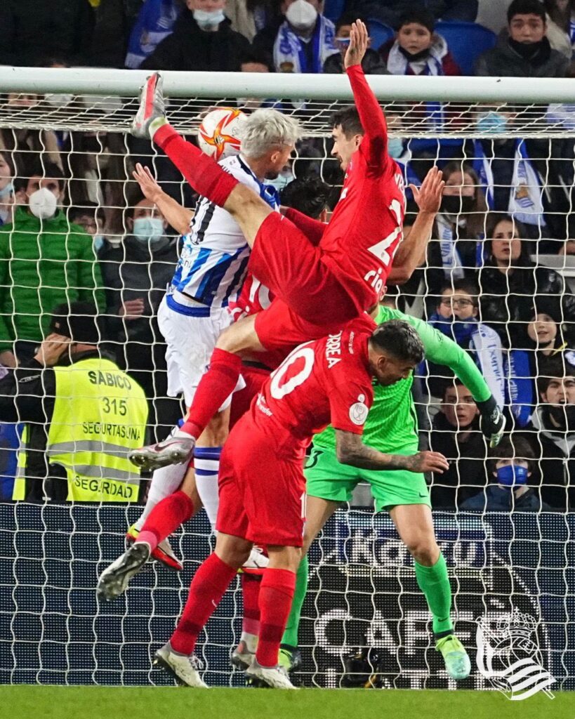 La Real Sociedad, a cuartos de la Copa a costa de un Atlético desconocido (2-0) 2 Real Sociedad Anoeta La Real Sociedad, a cuartos de la Copa a costa de un Atlético desconocido (2-0)