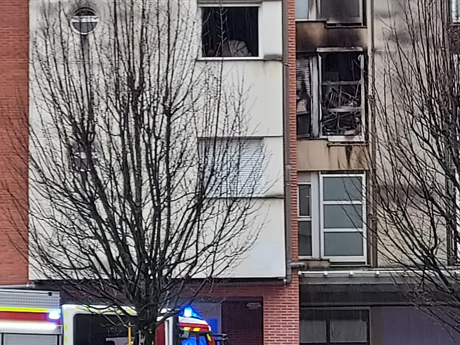 incendio5 - Incendio en la calle Antziola de Hernani