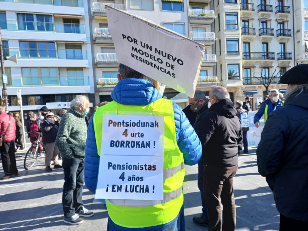 pensionistas3 El Movimiento de Pensionistas de Euskal Herria se adhiere los huelguistas en Francia
