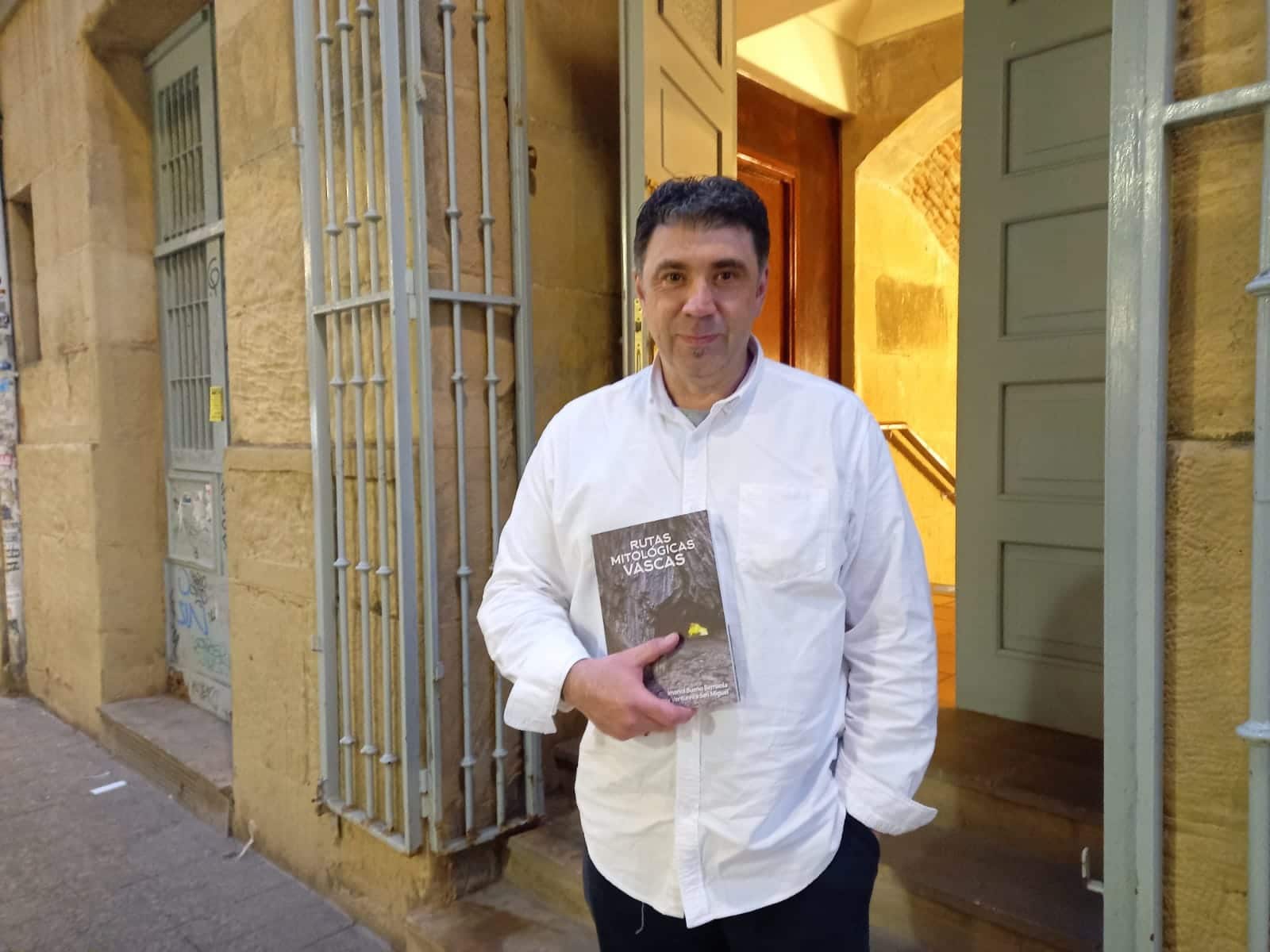 Aitor Ventureira leyendas "Somos naturaleza, pero se nos ha olvidado"