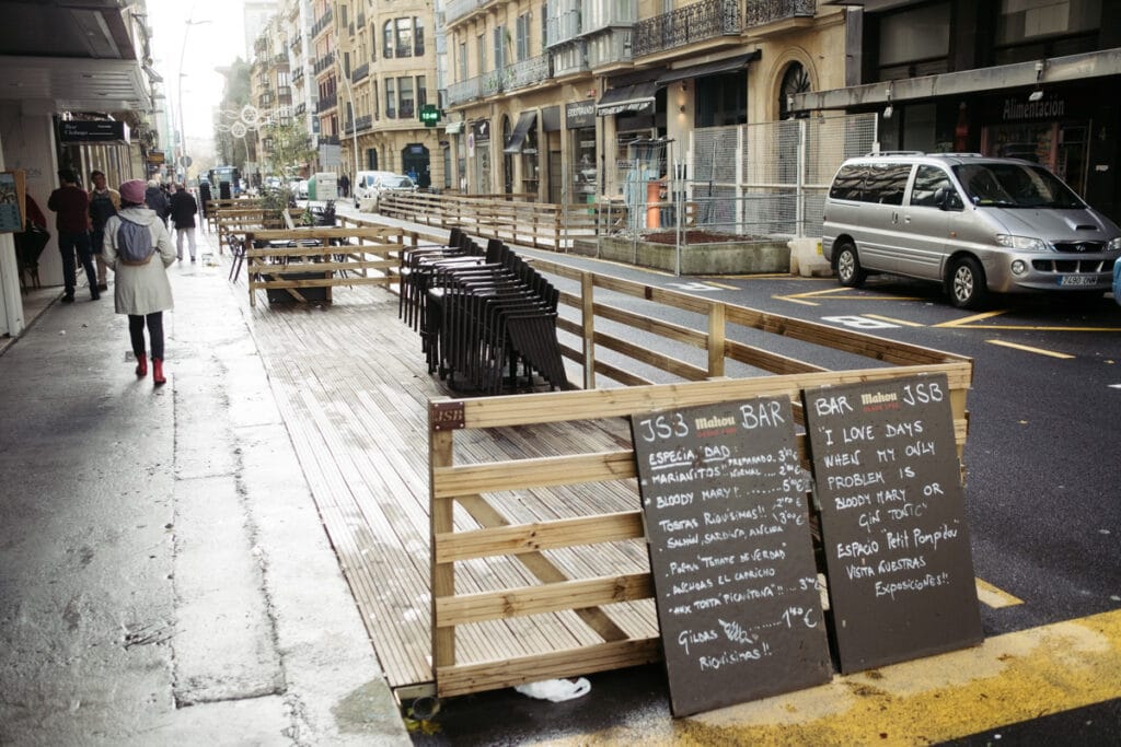 DSCF9081 Donostia retirará "en un tiempo razonable" las terrazas hosteleras excepcionales