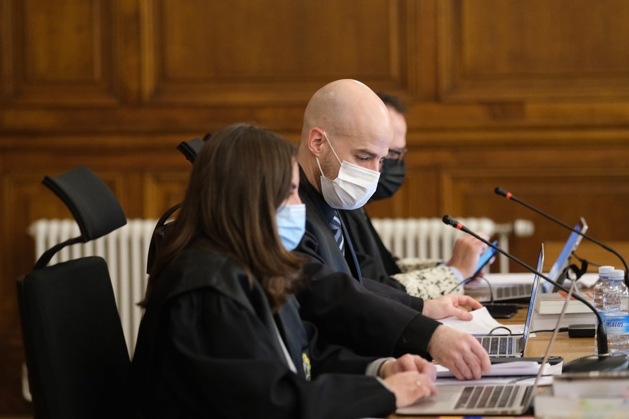 Una segunda víctima de Cabezudo testifica por presuntos abusos del fotógrafo