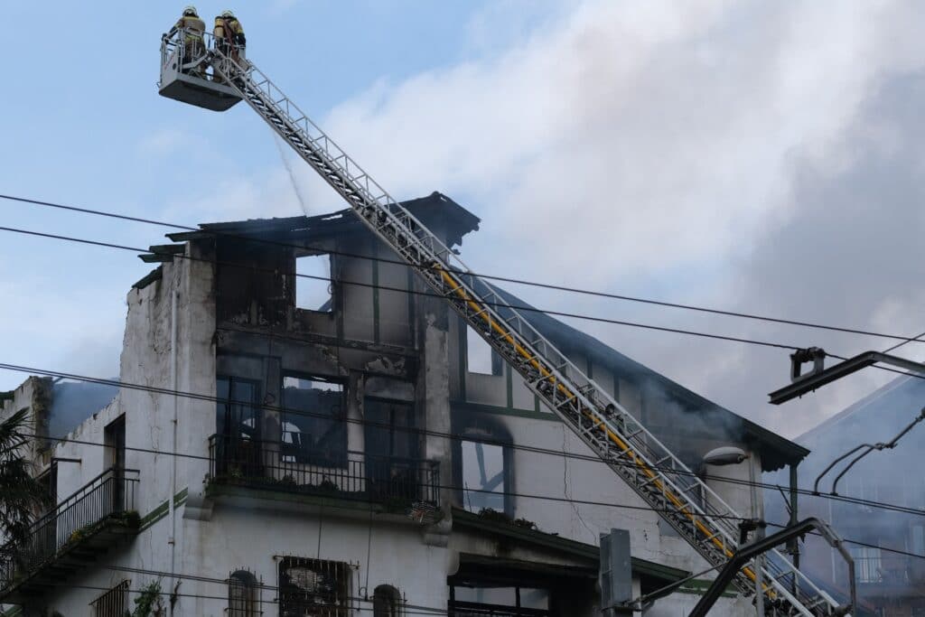 2022 0322 09184600 copy 1800x1200 Un detenido por el incendio de Calzada de Egia 55