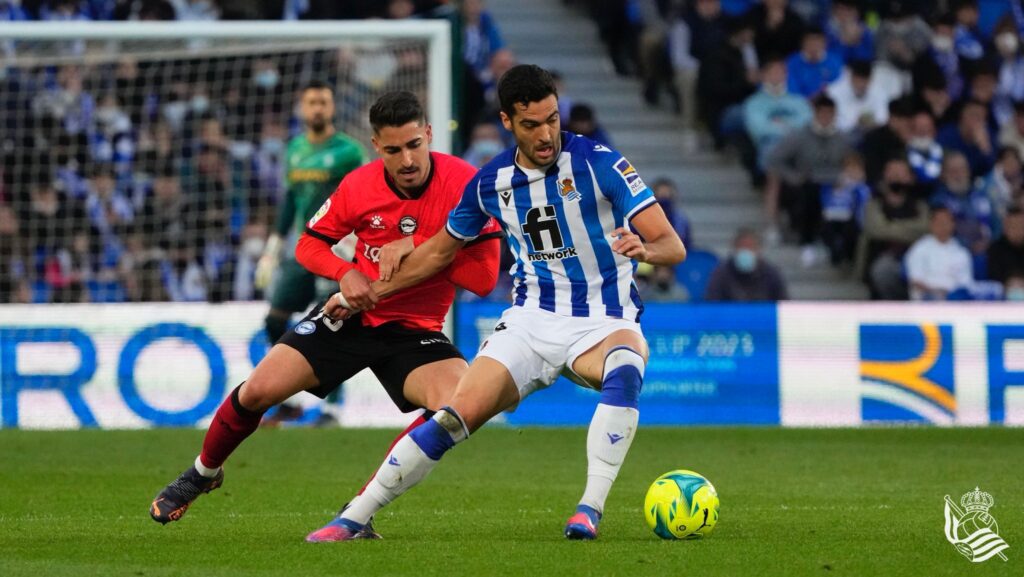 Real Sociedad Alaves La Real Sociedad sigue fuerte y no pierde la estela de Europa (1-0)