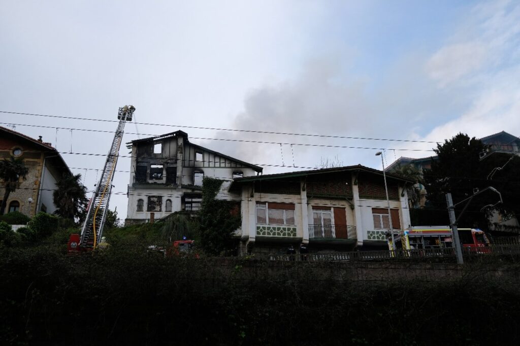 fuego Áncora denuncia fenómenos de "combustión espontánea" en Donostia
