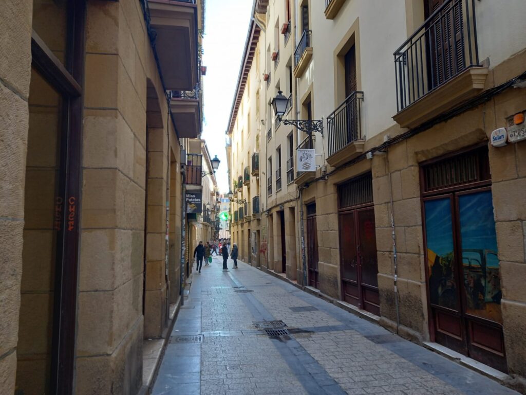Parte Vieja La hostelería activa las reclamaciones contra el Gobierno Vasco por los cierres del covid