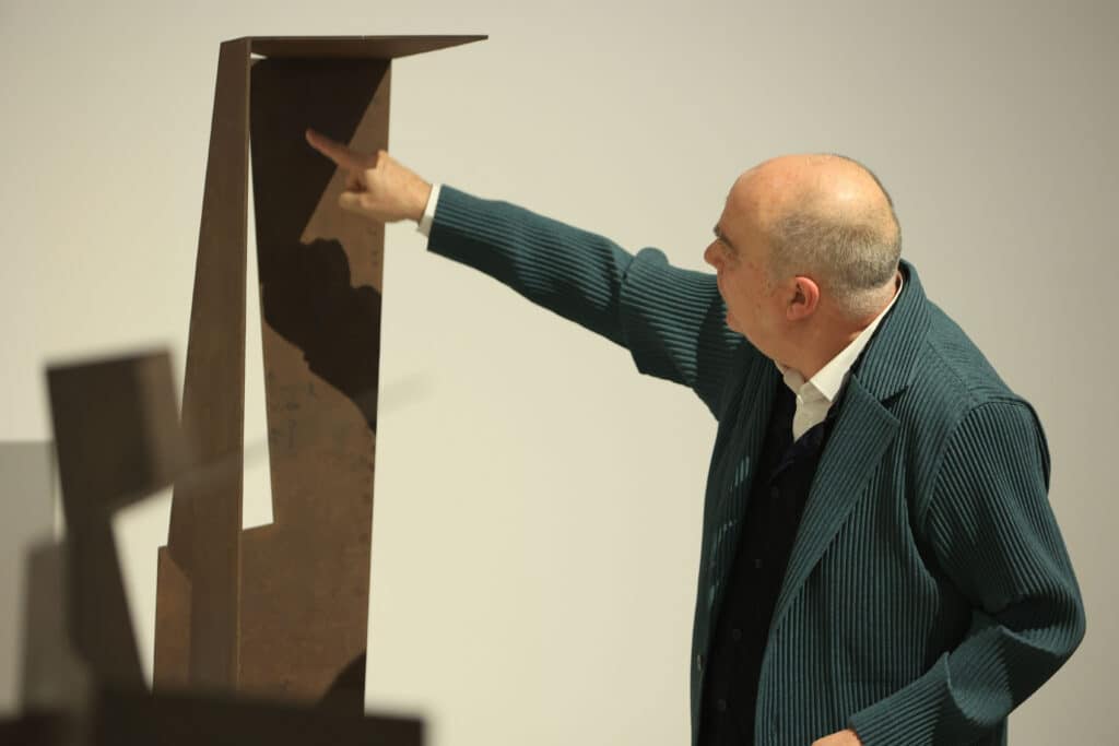 ST3 Hito artístico: Las obras de Oteiza y Chillida, unidas, en el Museo San Telmo
