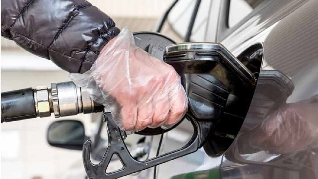 repostando Gipuzkoa: "En los próximos días" las gasolineras recibirán los 20 céntimos adelantados