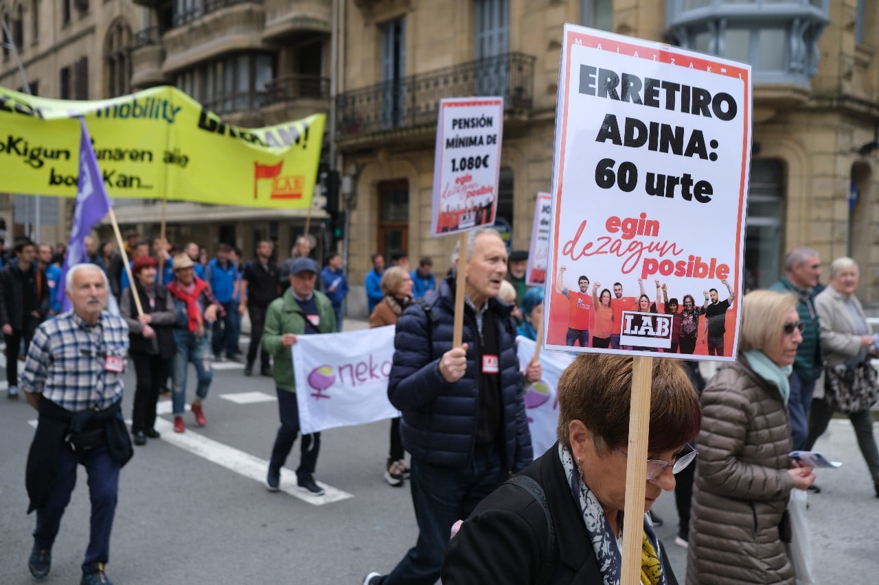 2022 0501 11214500 copy 1280x853 - Aumento de salarios y contención de precios centran las demandas del 1 de Mayo en Euskadi