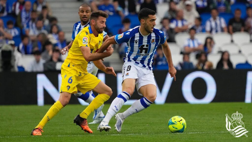 La Real Sociedad golea al Cádiz (3-0) y se va a Europa 2 Cadiz Real mayo La Real Sociedad golea al Cádiz (3-0) y se va a Europa