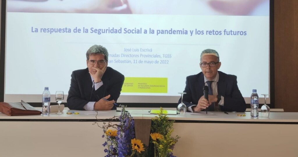 Escriva Escrivá descarta elevar la edad de jubilación más allá de los 67 años
