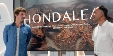 Presentación de la nueva temporada de Hondalea. Foto: DonostiTik