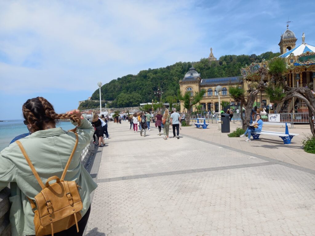 Paseo de la Concha2 La incidencia de covid en Gipuzkoa supera los 500 casos