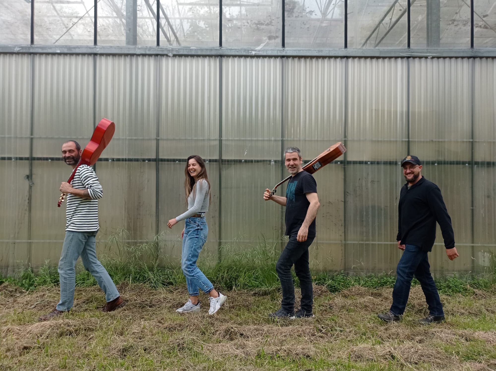 Mucalinda1 Mucalinda: "Trampolines hay, pero la piscina no tiene agua"