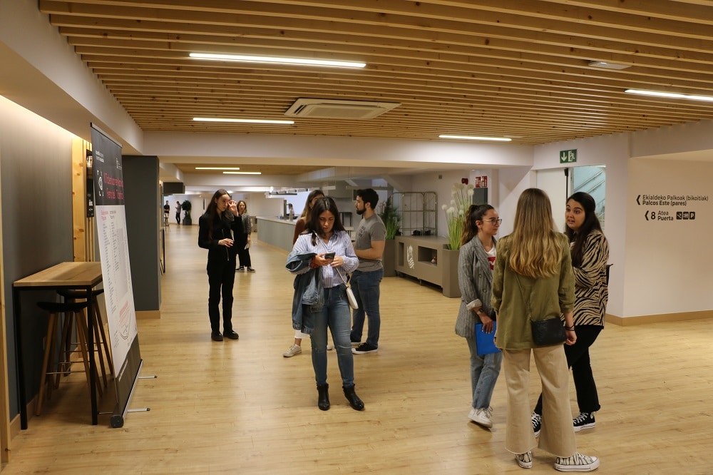 Más de 350 entrevistas previstas en la Feria del Talento del Reale Arena 1 talento2 Más de 350 entrevistas previstas en la Feria del Talento del Reale Arena