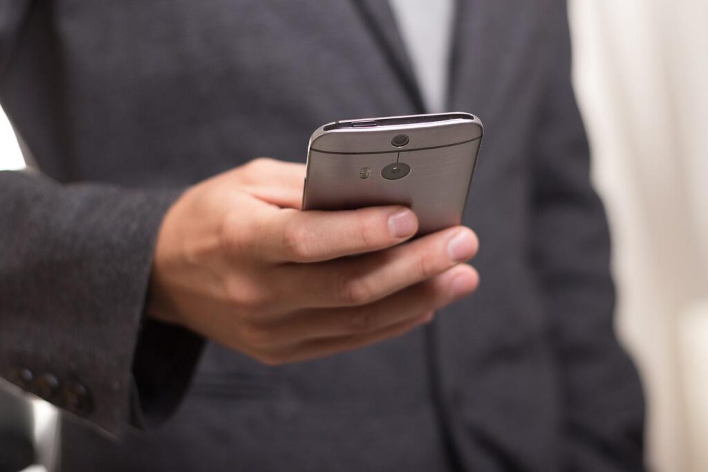 telephone gaa7e39794 1280 Hacienda de Gipuzkoa advierte de un fraude a través de SMS
