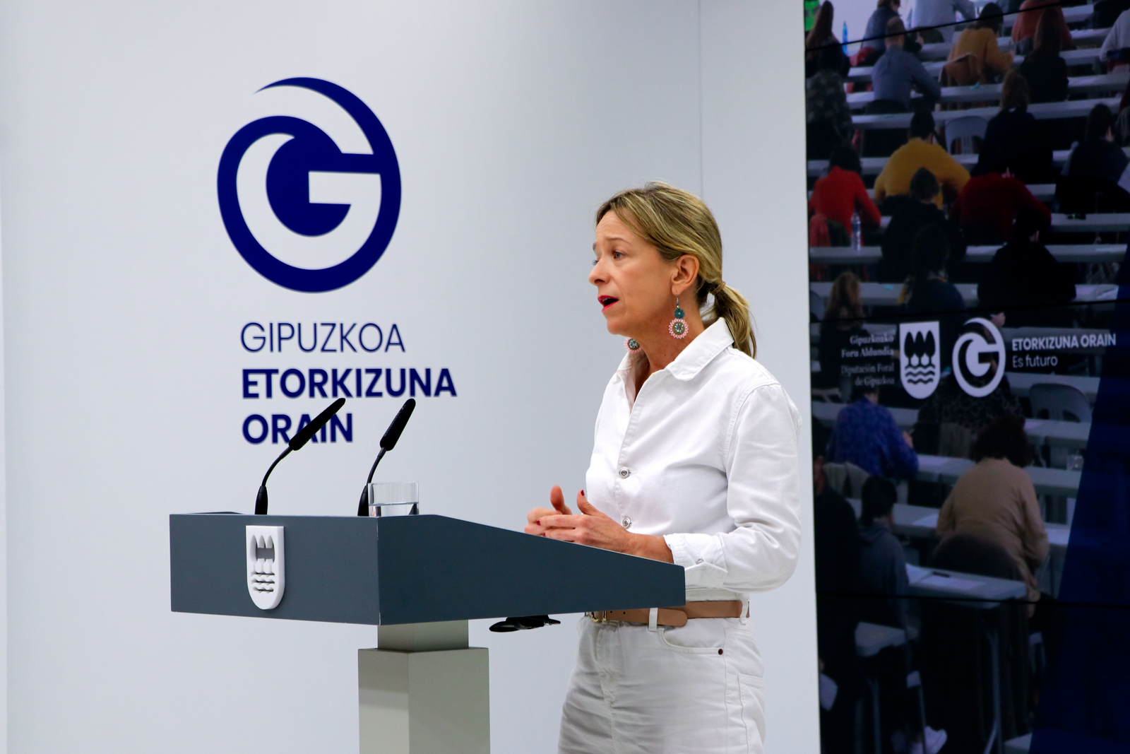 Diputación aprueba las convocatorias de 17 plazas de empleo público 1 Eider Mendoza julio Diputación aprueba las convocatorias de 17 plazas de empleo público