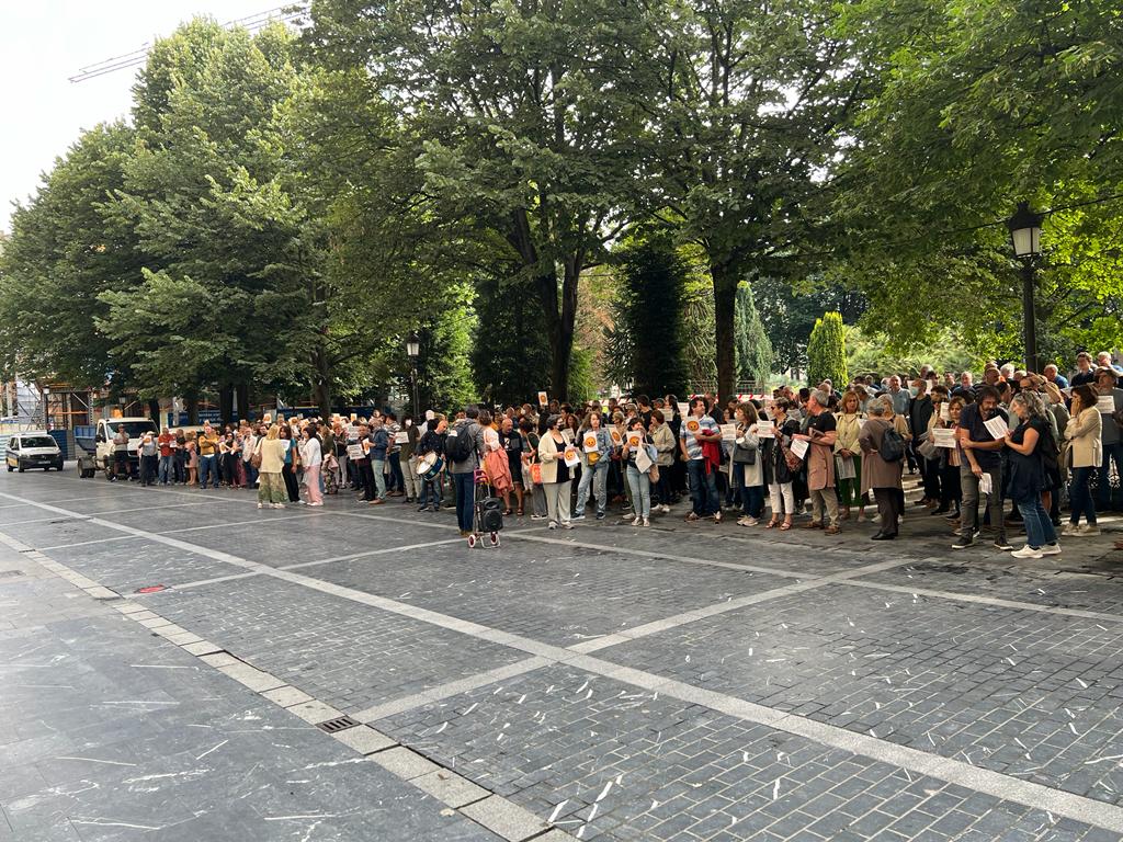 Ayuntamiento y Diputación eliminan las primas de jubilación voluntaria 1 empleados forales Ayuntamiento y Diputación eliminan las primas de jubilación voluntaria